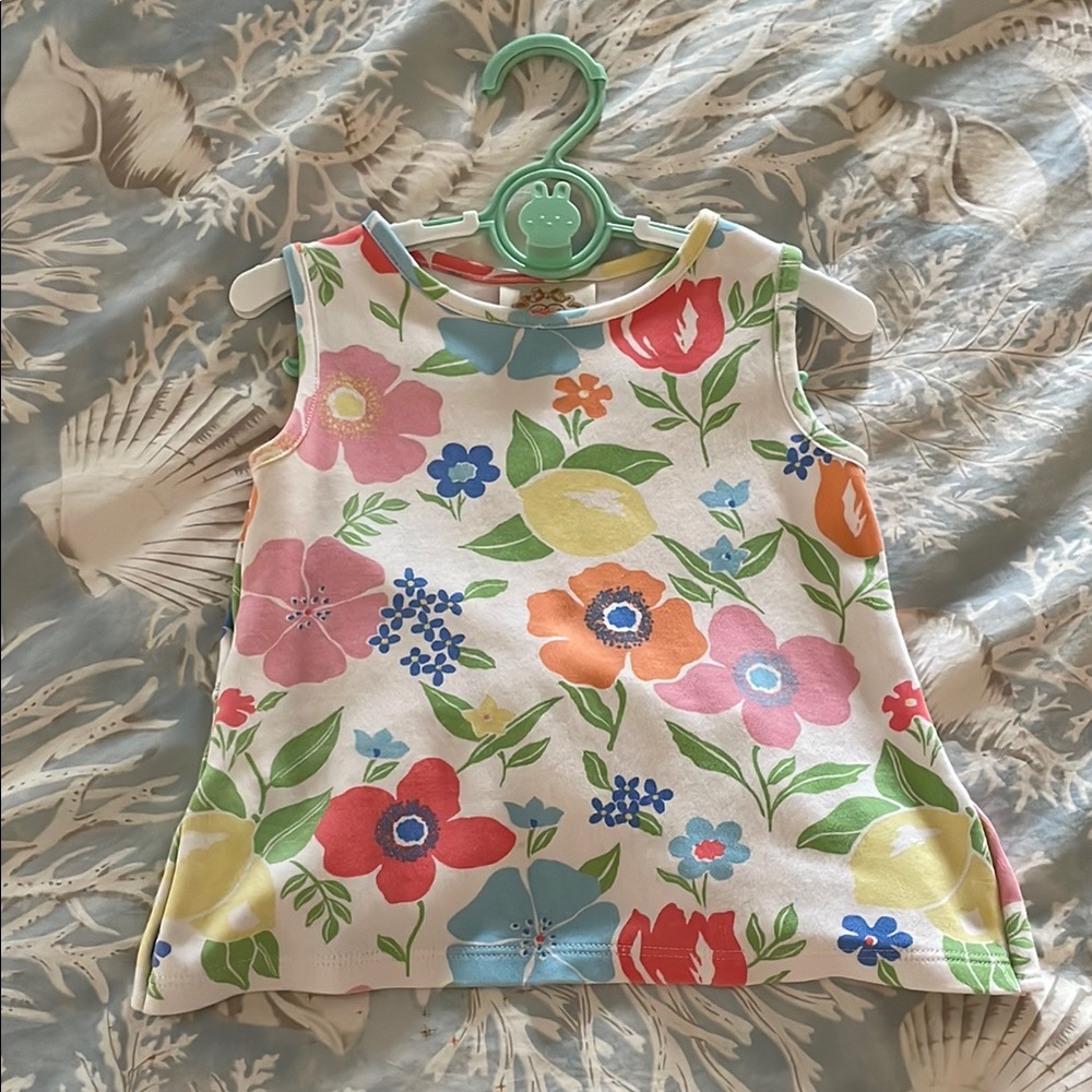 Floral Kids Sleeveless Top only worn once!